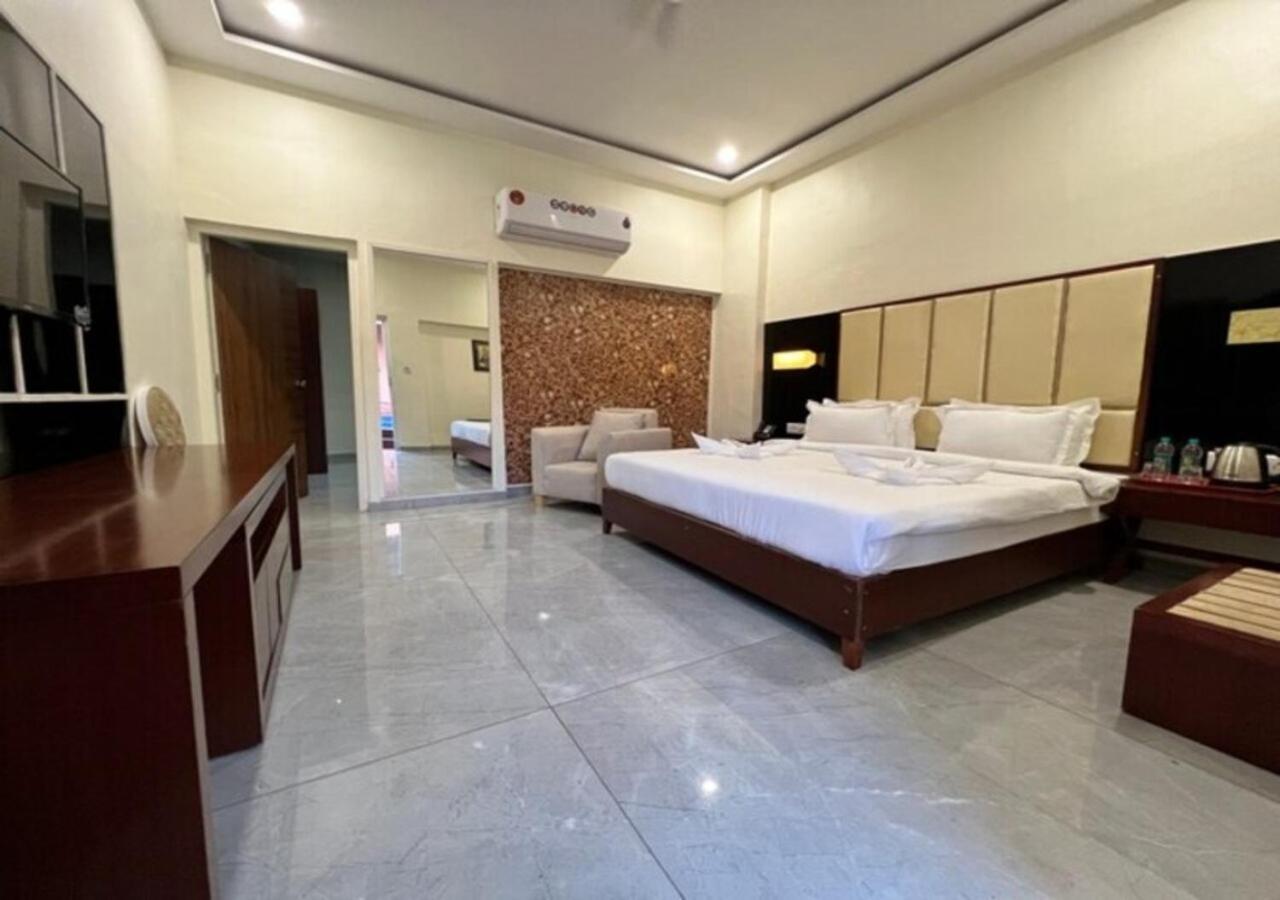 One Earth Santu Eco Resort Bhavnagar Dış mekan fotoğraf