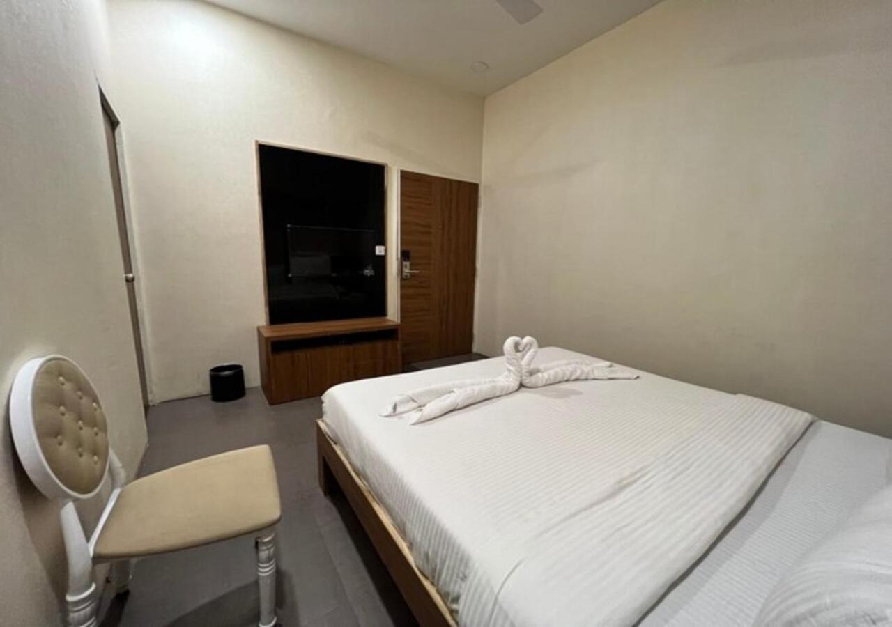 One Earth Santu Eco Resort Bhavnagar Dış mekan fotoğraf